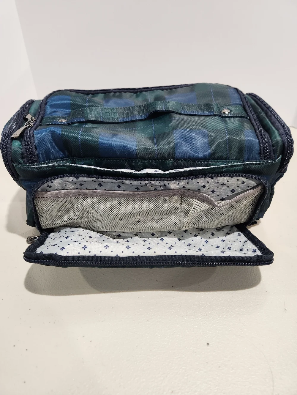 Lug XL Trolley Bag Cosmetic Toiletry Bag Green Navy Plaid